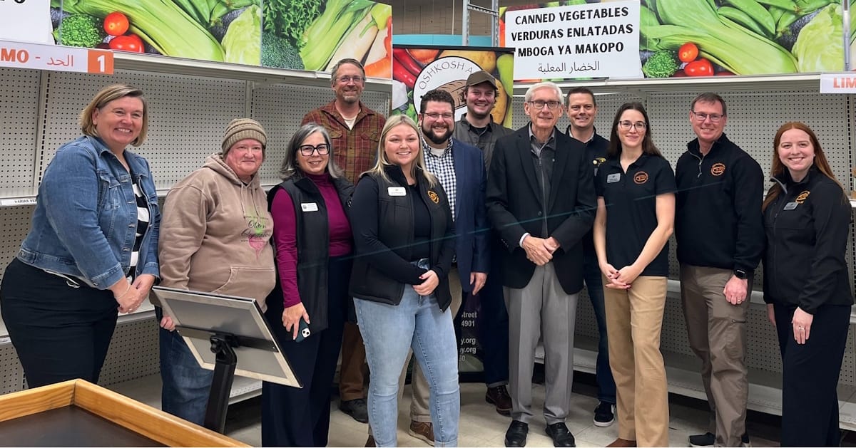 During shutdown crisis, Oshkosh pantry finds way to cover people's needs