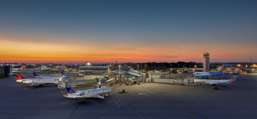 Appleton International Airport earns economic development award following renovation post image